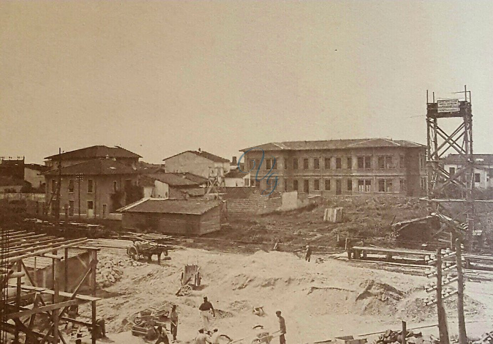 Costruzione della stazione vecchia Viareggio Anno 1860