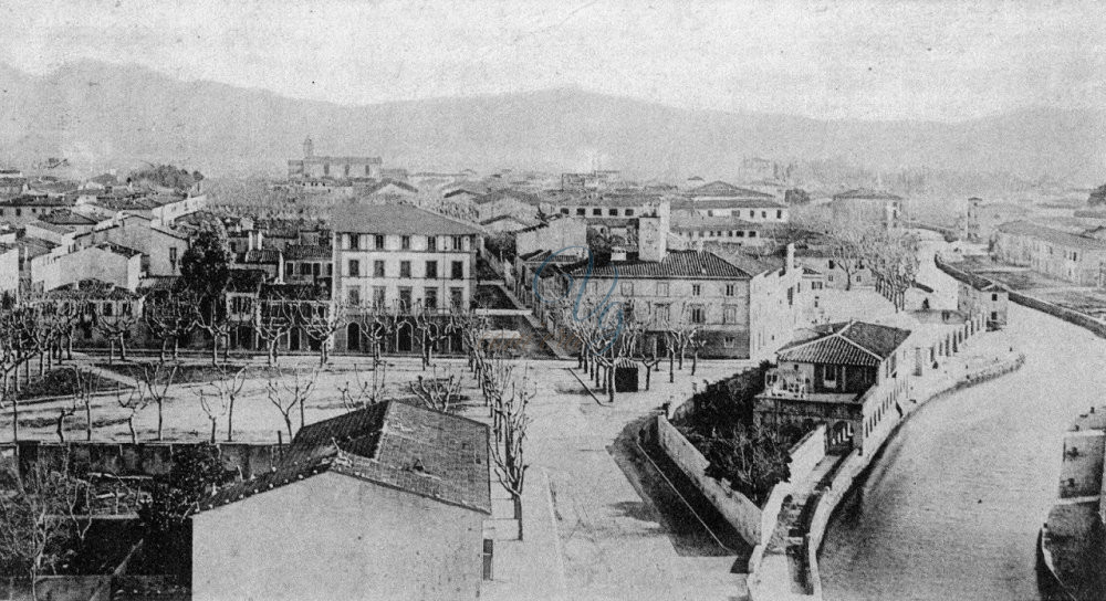 Piazza Leopolda Viareggio Anno 1880
