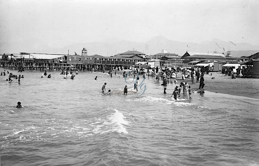 BAgni e bagnanti Viareggio Anni '00