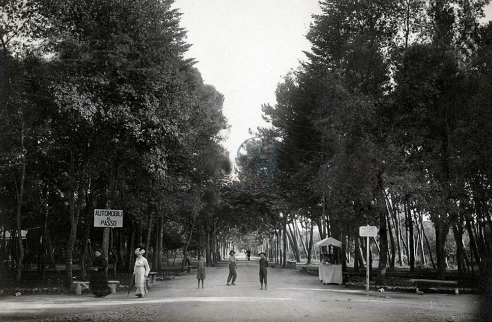 Ingresso viale Capponi Viareggio Anni '00