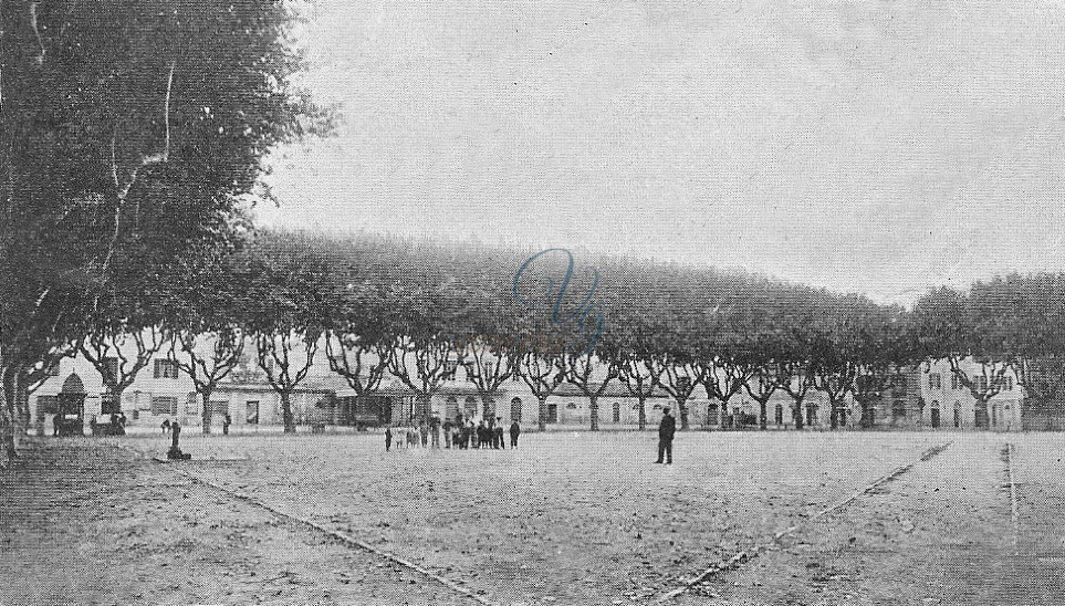 Piazza Vittorio Emanuele Viareggio Anno 1904