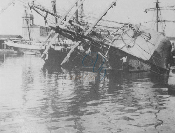 Lavori al veliero Viareggio Anni '10