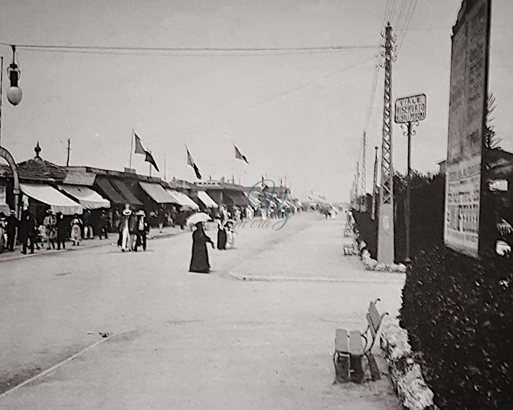 Passeggiata Viareggio Anni '10