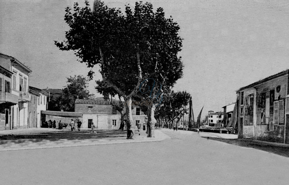 Piazza Pacini Viareggio Anni '10