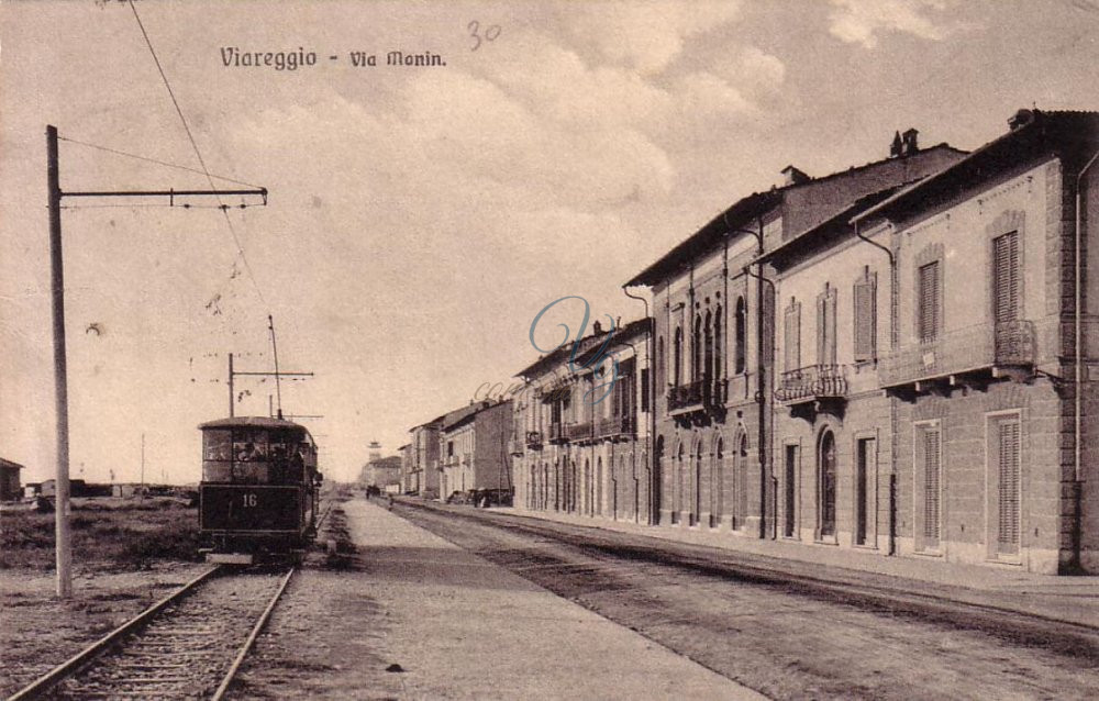 Viale Manin Viareggio Anni '10