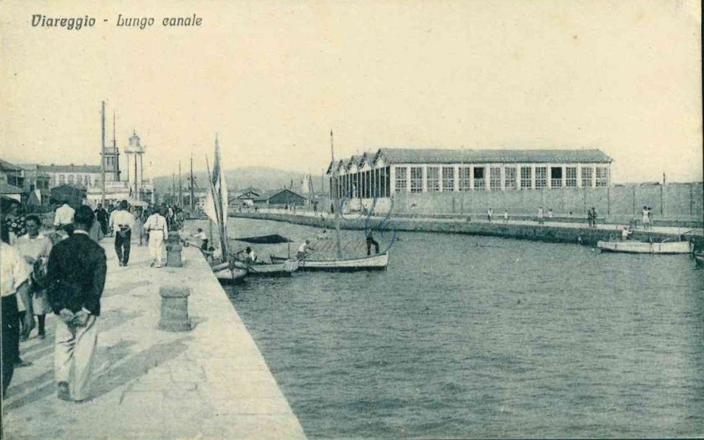 Lungo canale Viareggio Anno 1911