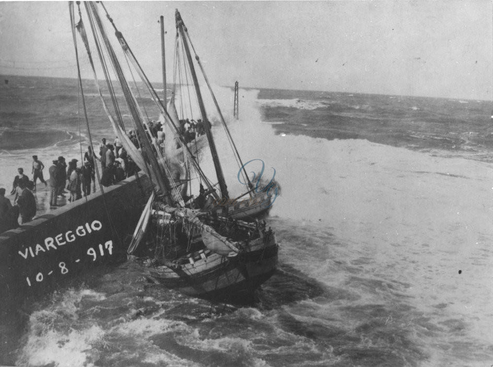 Naufragio Viareggio Anno 1917