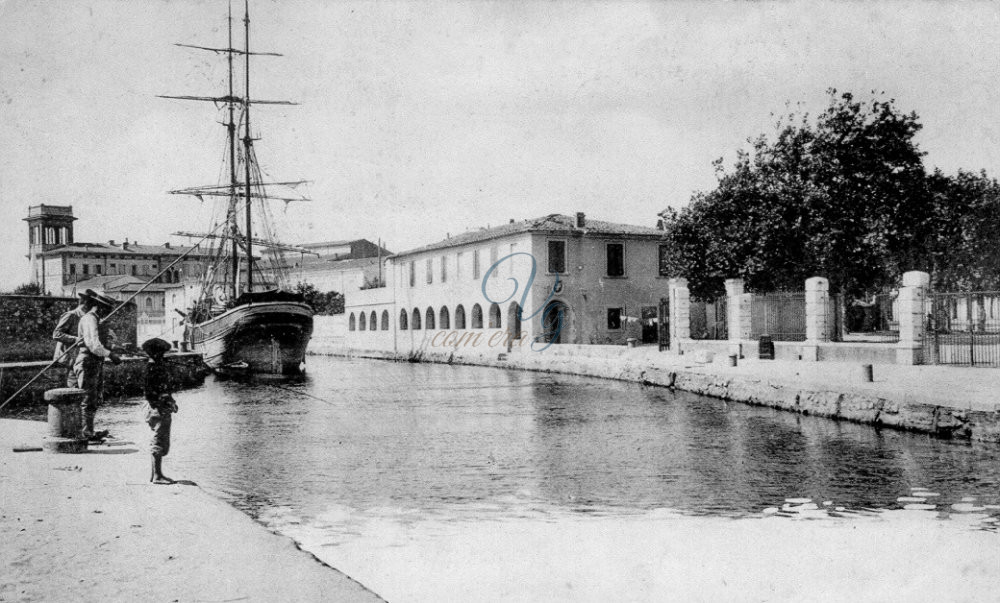 Canale Viareggio Anni '20
