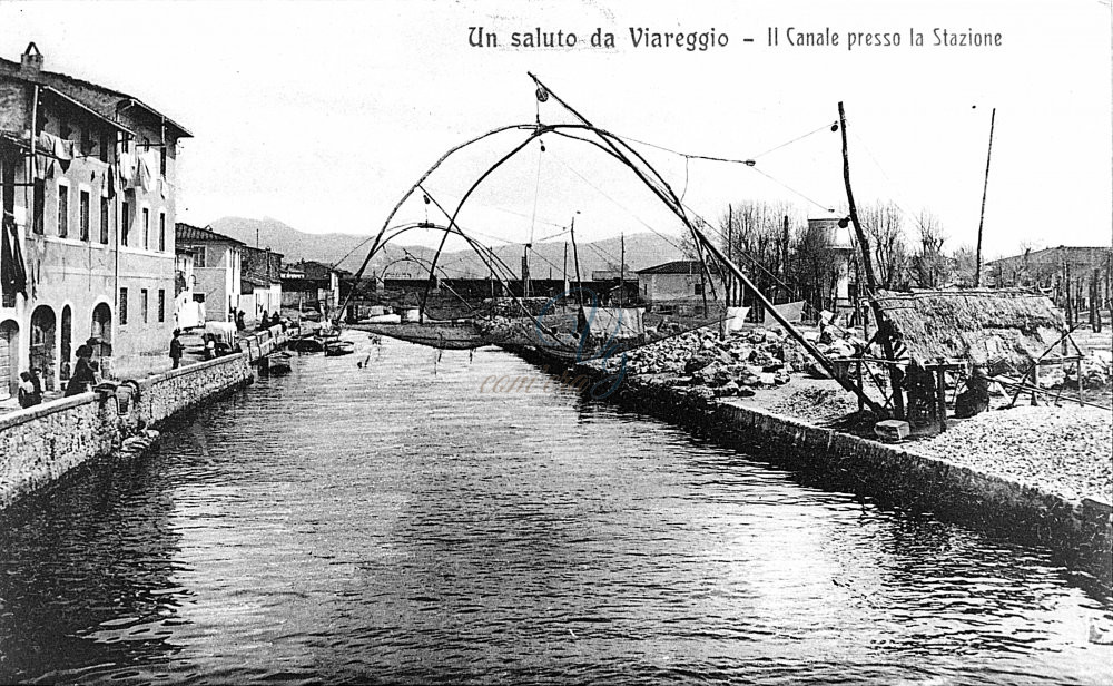 Il canale presso la Stazione Viareggio Anni '20