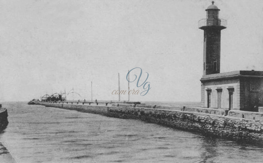 Molo e faro Viareggio Anni '20