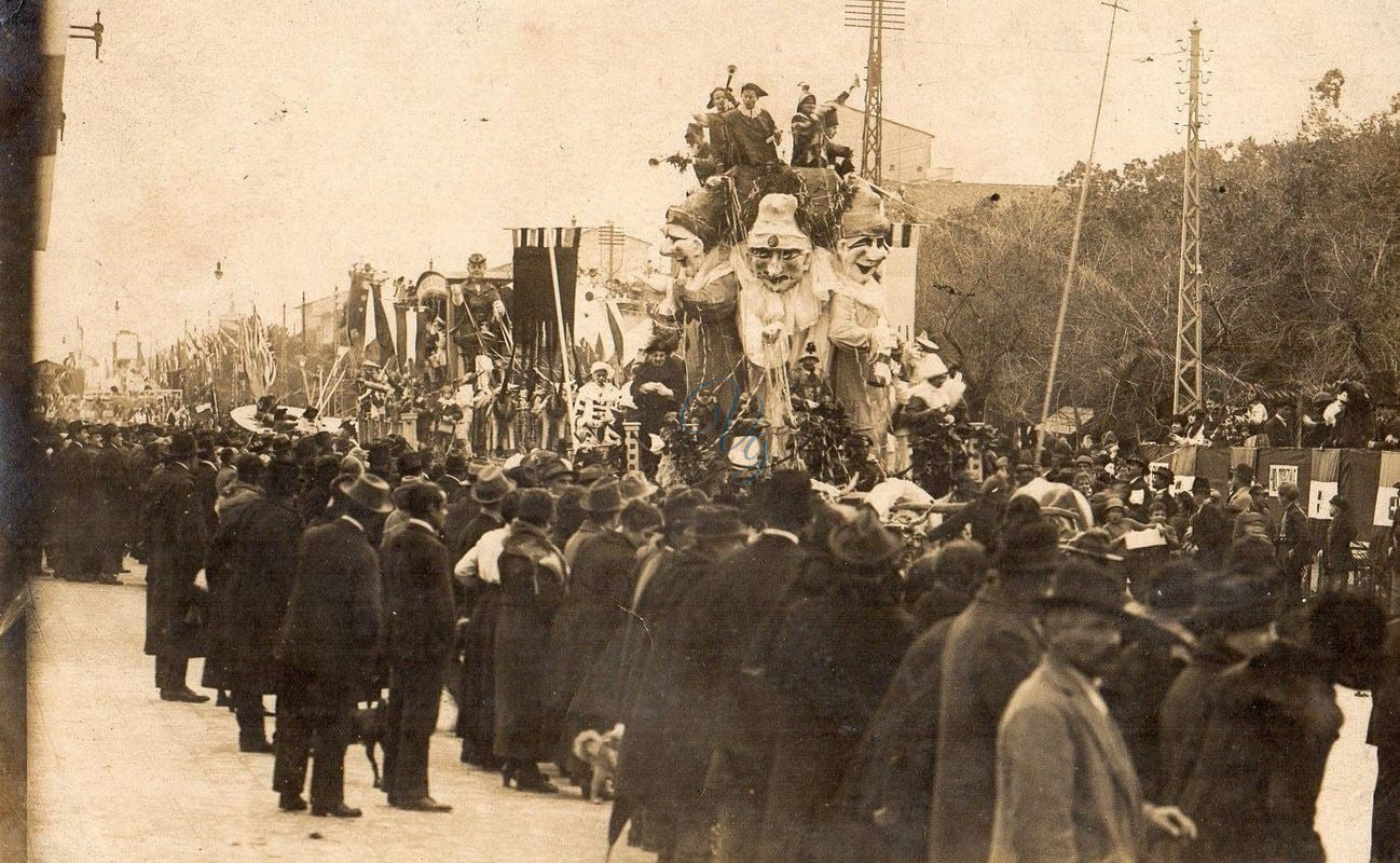 Le maschere d Italia al corso di Viareggio Viareggio Anno 1921