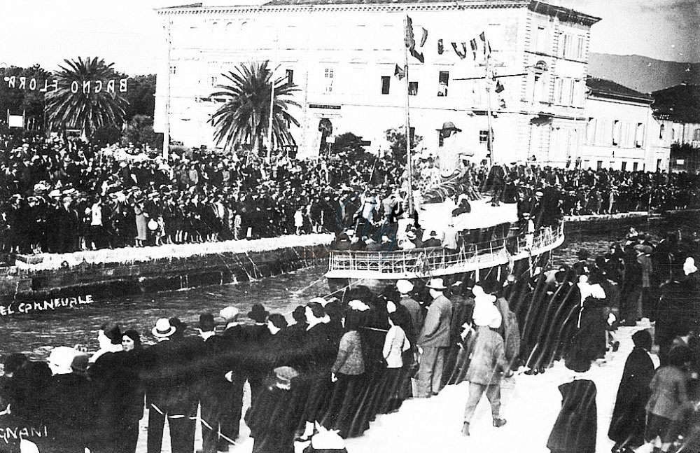 Arriva Re Carnevale Viareggio Anno 1925