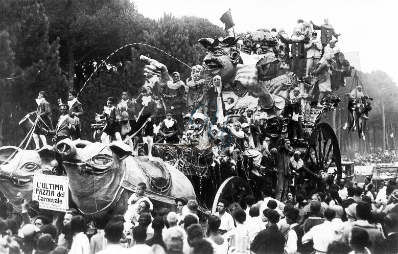 L&rsquo;ultima pazzia del carnevale Viareggio Anno 1927