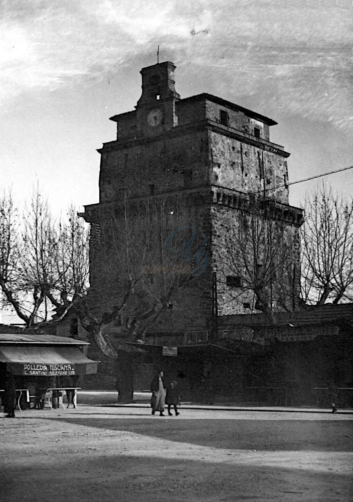 Piazza del Mercato Viareggio Anno 1929