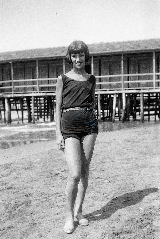 Bagnante Viareggio Anni '30