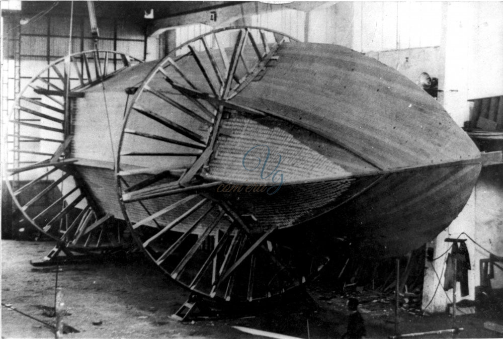 Barca in costruzione Viareggio Anni '30