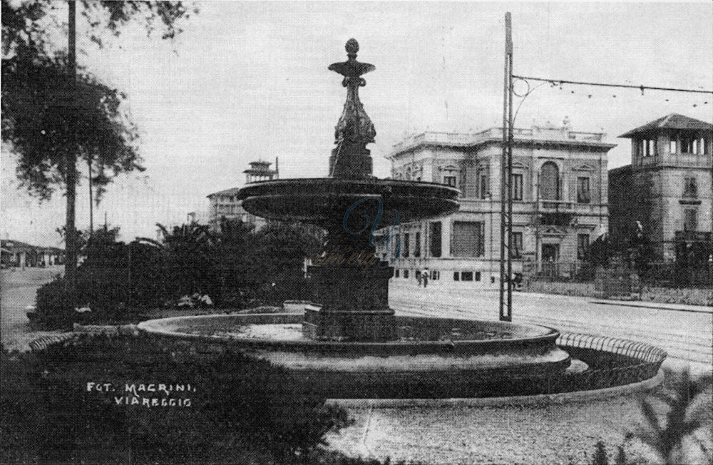 Fontana Royal Viareggio Anni '30