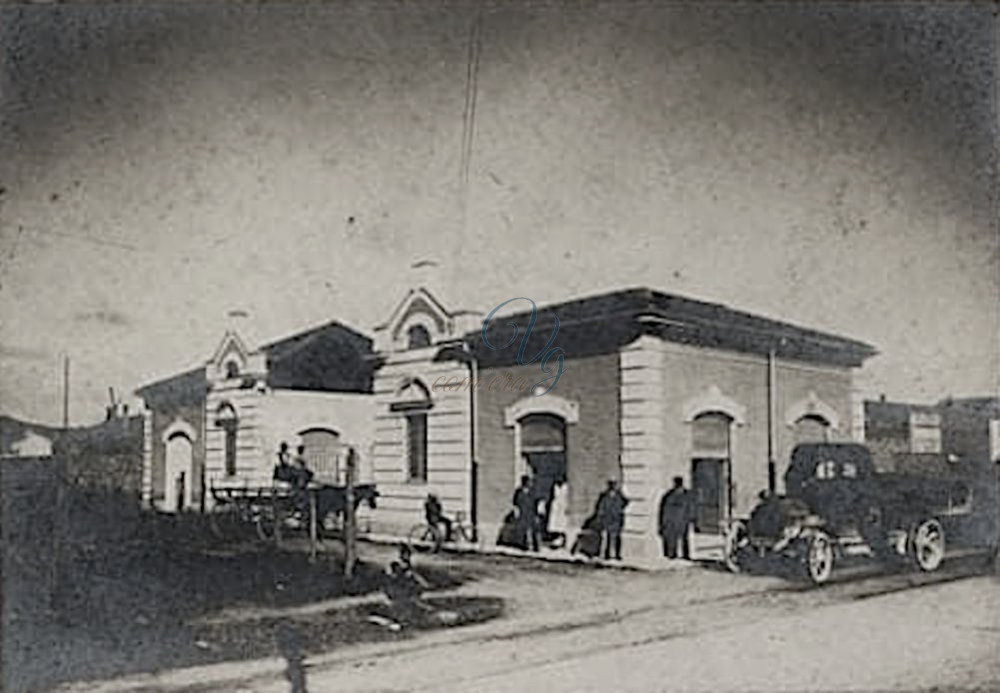 Mobiliol Viareggio Anni '30