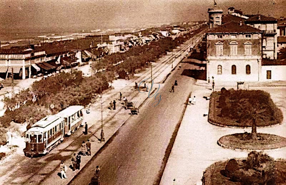 Piazza Amedeo Viareggio Anni '30