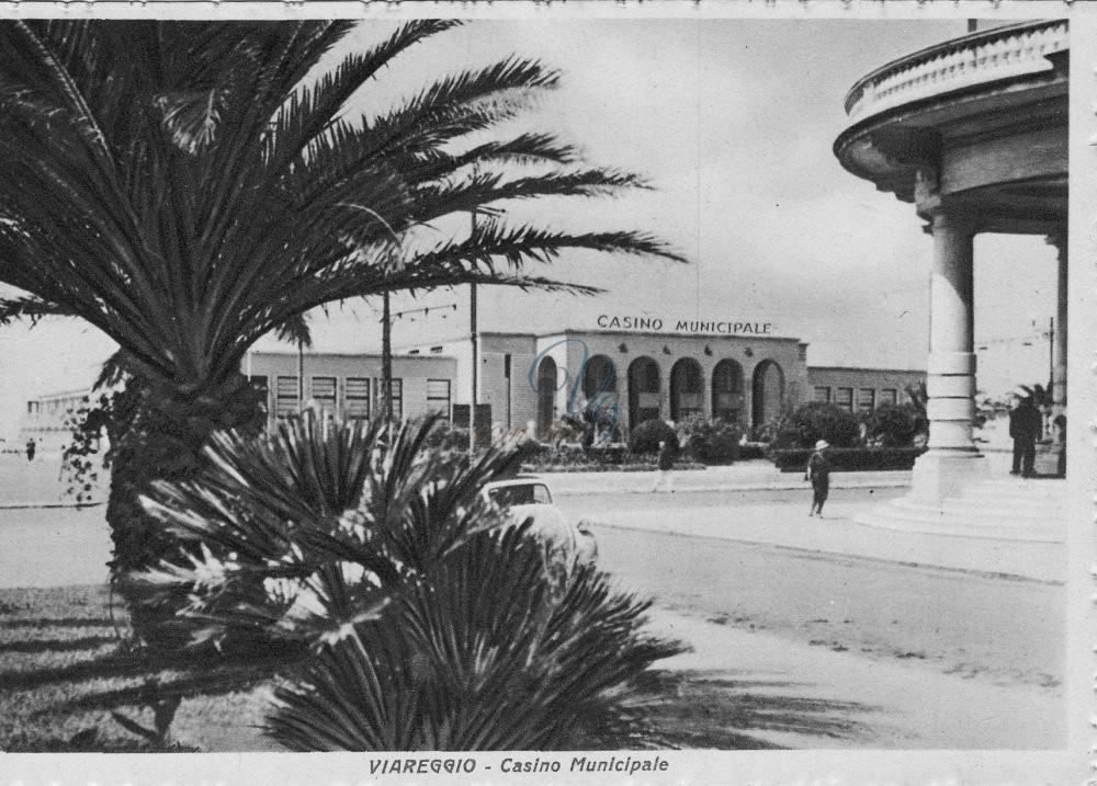 Piazza Puccini e Casino Municipale Viareggio Anni '30