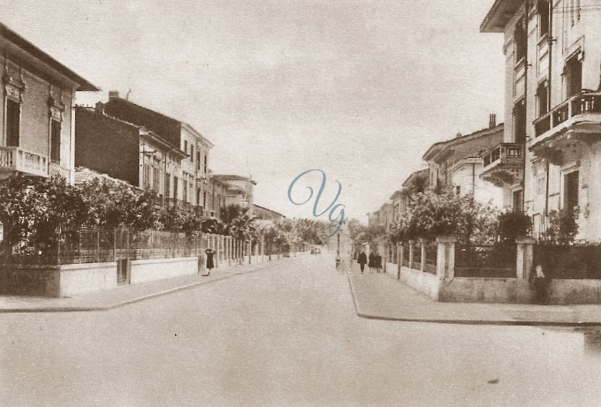 via IV Novemrbe Viareggio Anno 1935