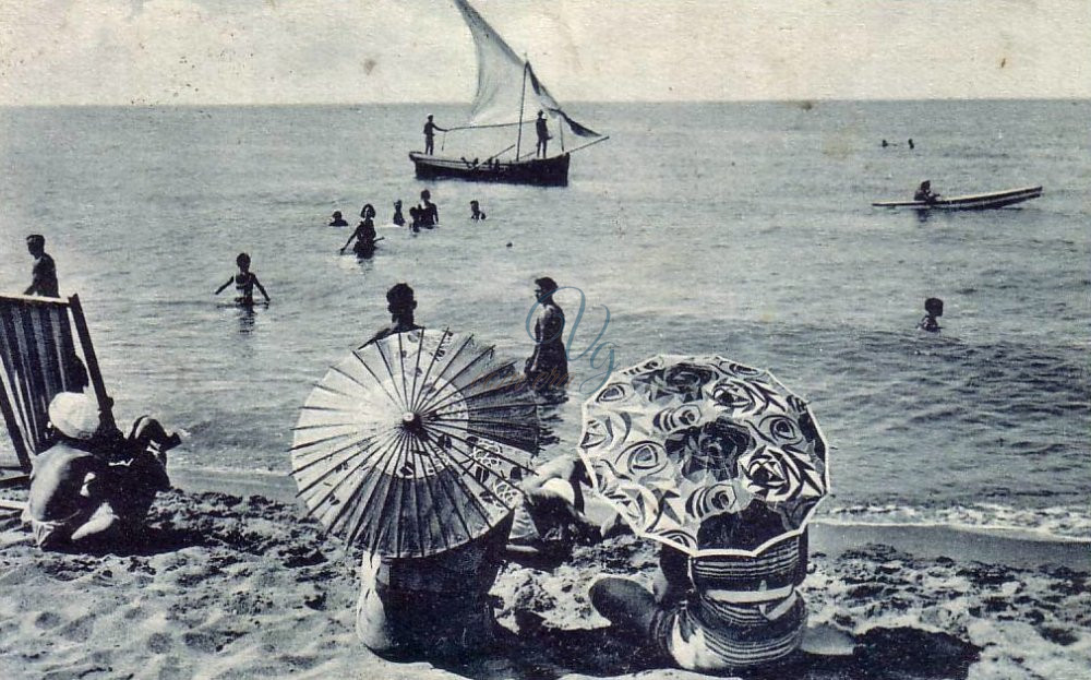Spiaggia Viareggio Anno 1936