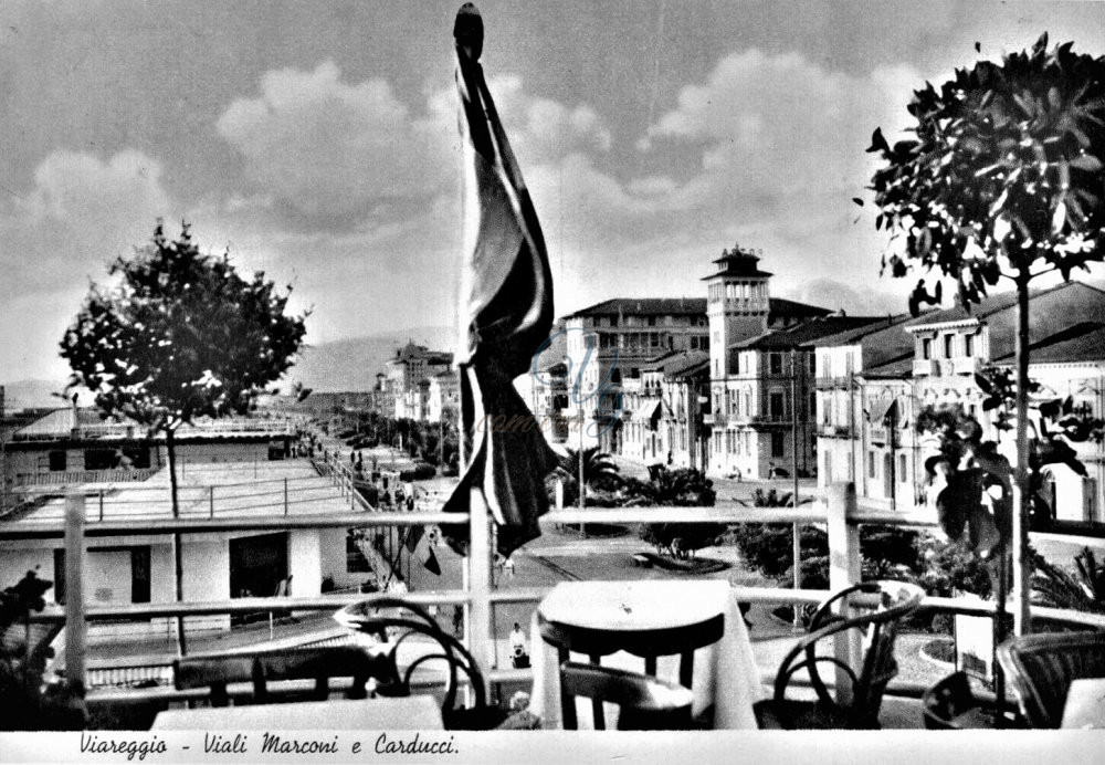 Viali a mare Viareggio Anno 1938