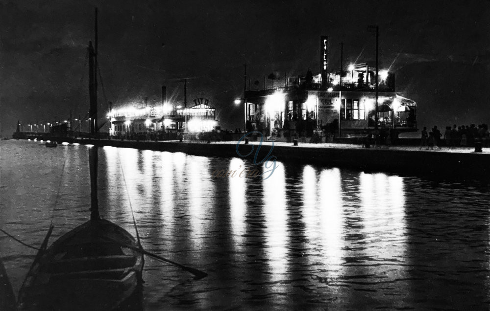 Molo in notturna Viareggio Anni '40