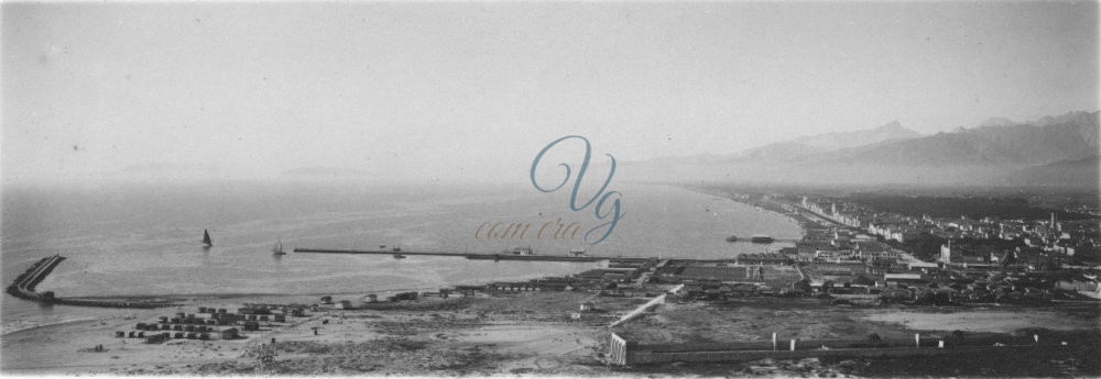 Panoramica Darsena e Porto Viareggio Anni '40