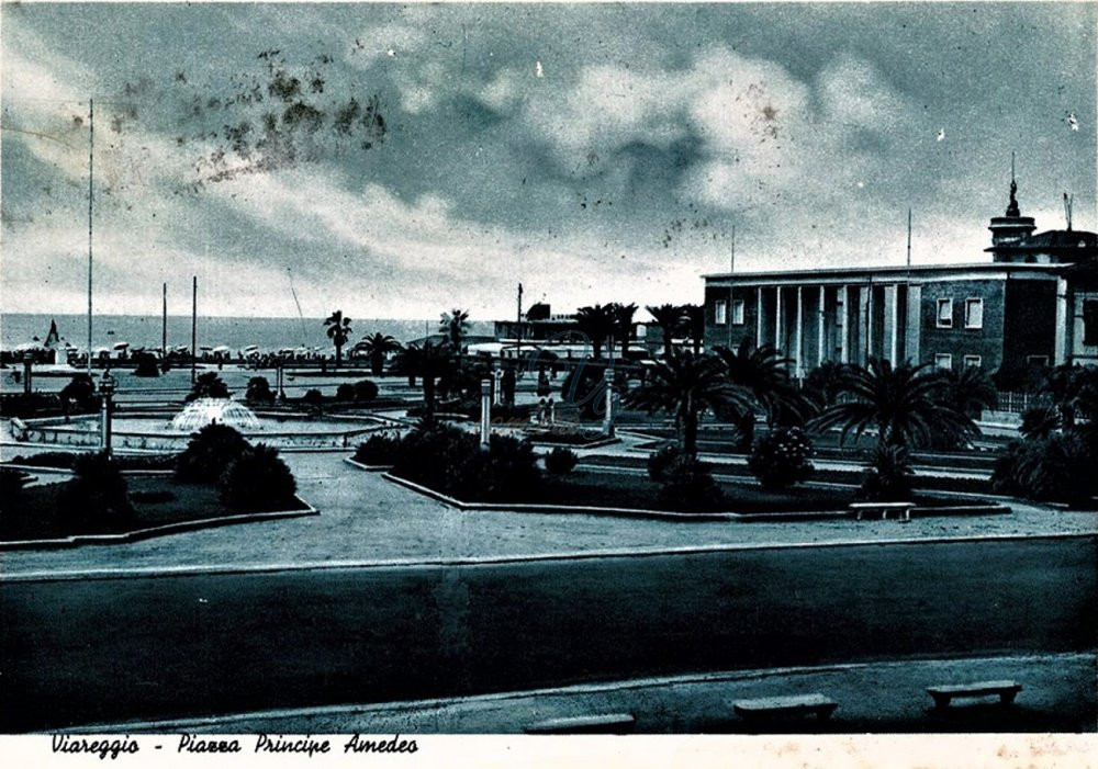 Piazza Amedeo Viareggio Anni '40
