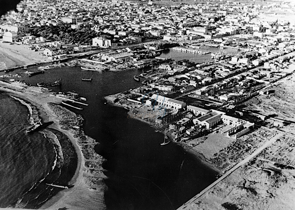 Panorama sulle darsene Viareggio Anni '40