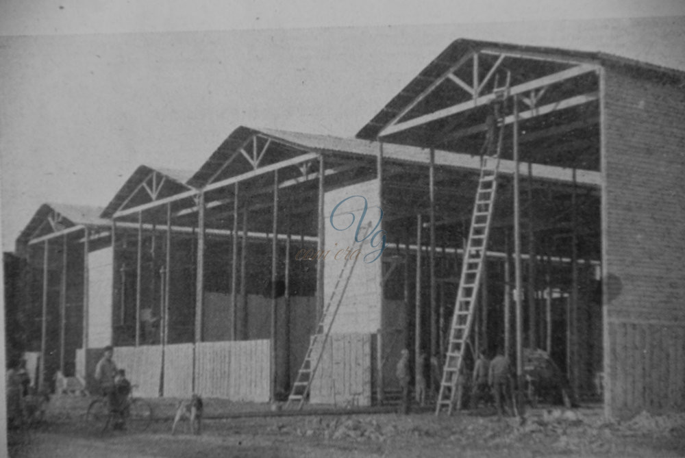 Costruzione dei Baracconi del Carnevale Viareggio Anno 1949