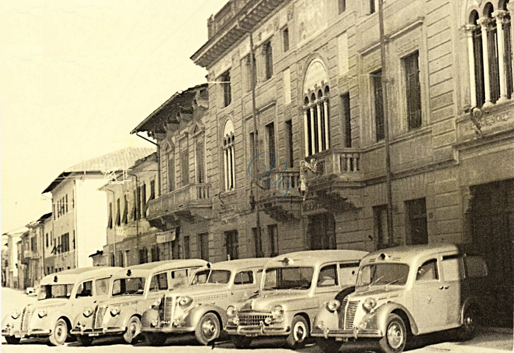 Autombulanze della Misericordia Viareggio Anni '50