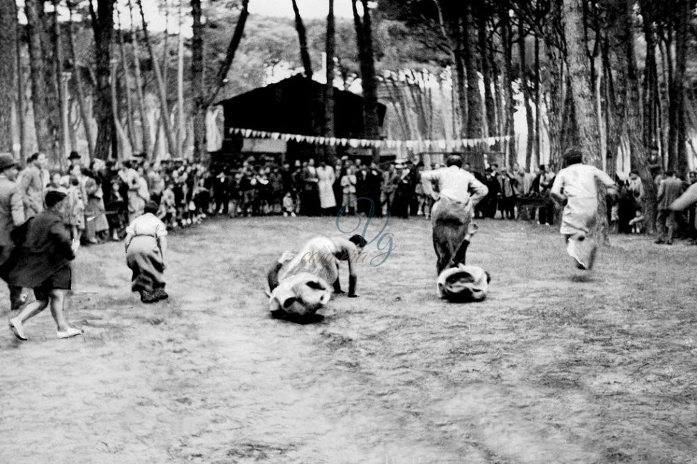 Corsa dei sacchi Viareggio Anni '50
