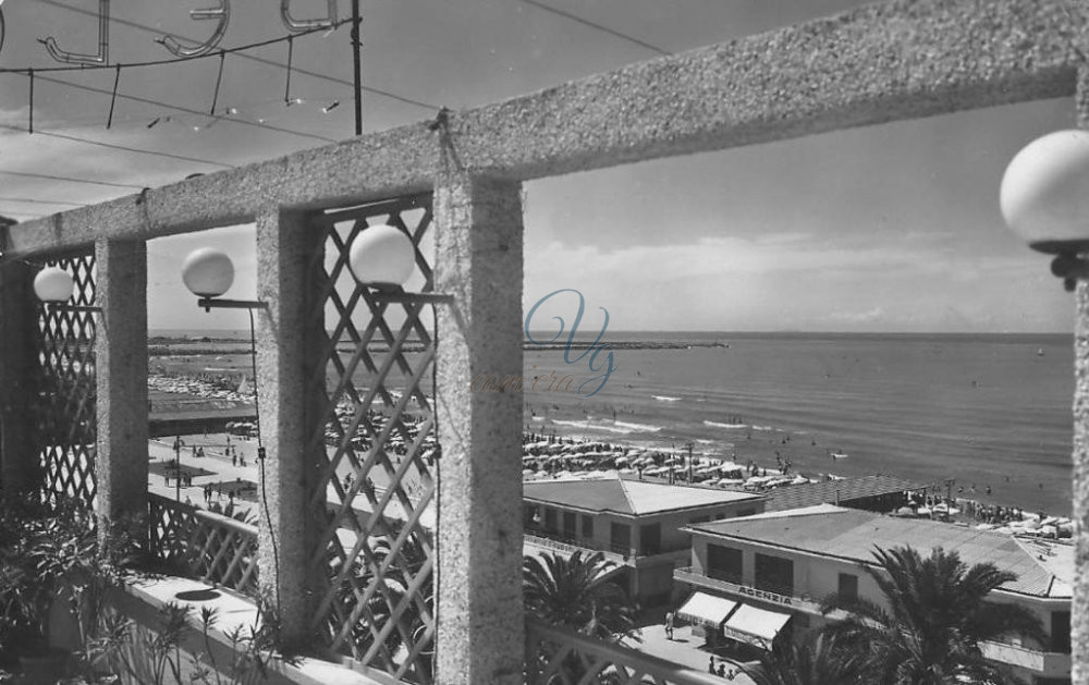 Panorama piazza Mazzini Viareggio Anni '50