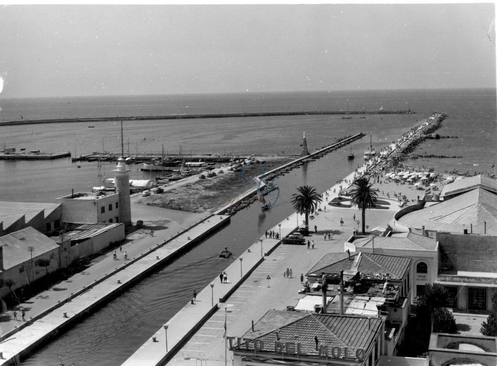 Panoramica dei 3 moli Viareggio Anni '50