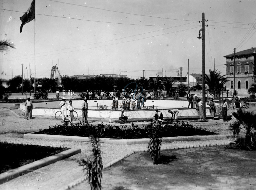 Piazza Mazzini Viareggio Anni '50