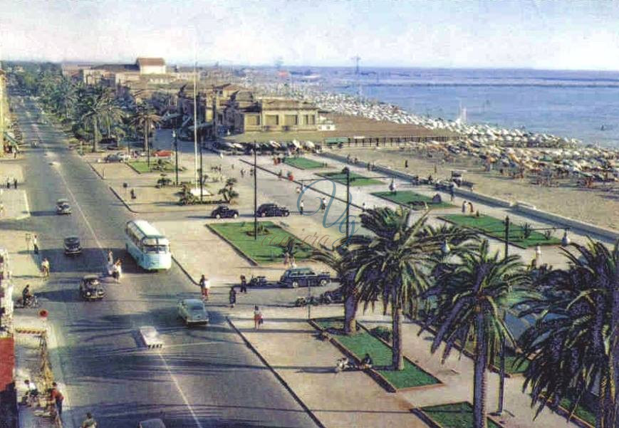 Piazza Mazzini Viareggio Anni '50