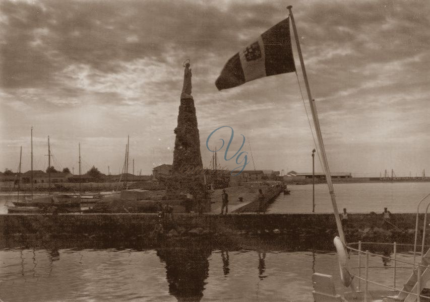 Porto al tramonto Viareggio Anni '50