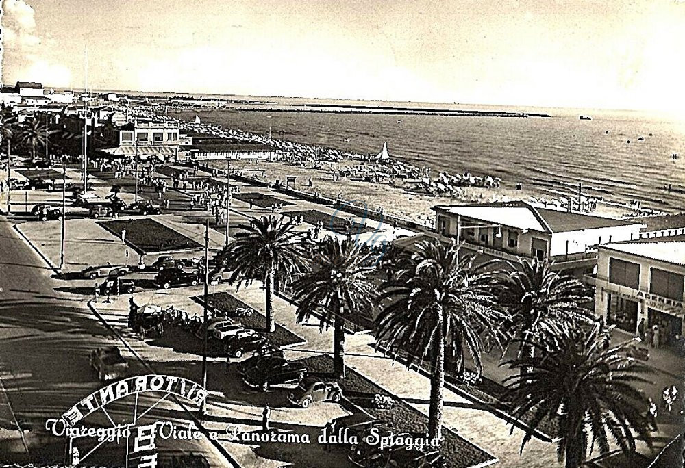 Viali a mare Viareggio Anno 1952