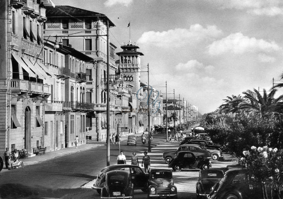 viale Carducci Viareggio Anno 1953