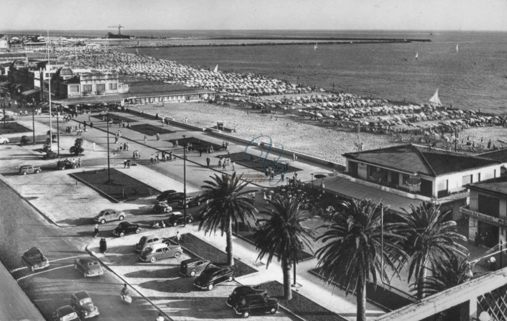 Piazza Mazzini Viareggio Anno 1955