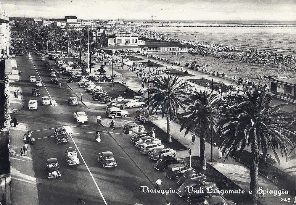 Piazza Mazzini Viareggio Anno 1956