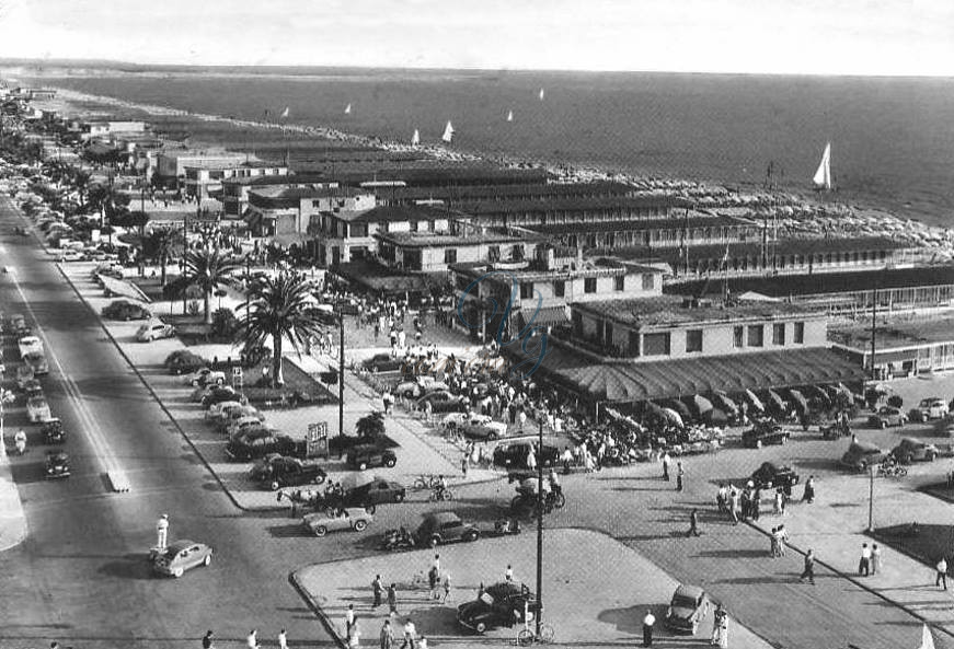 Viali a mare Viareggio Anno 1956