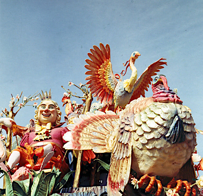Carnevale si pavoneggia Viareggio Anno 1958