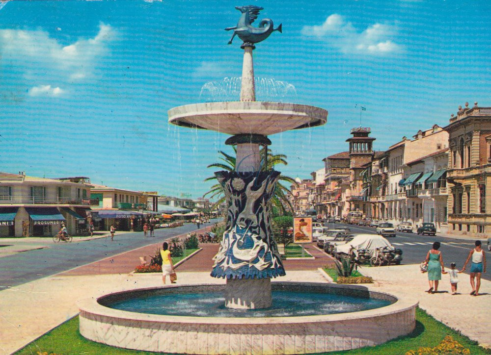 Fontana Royal Viareggio Anni '60