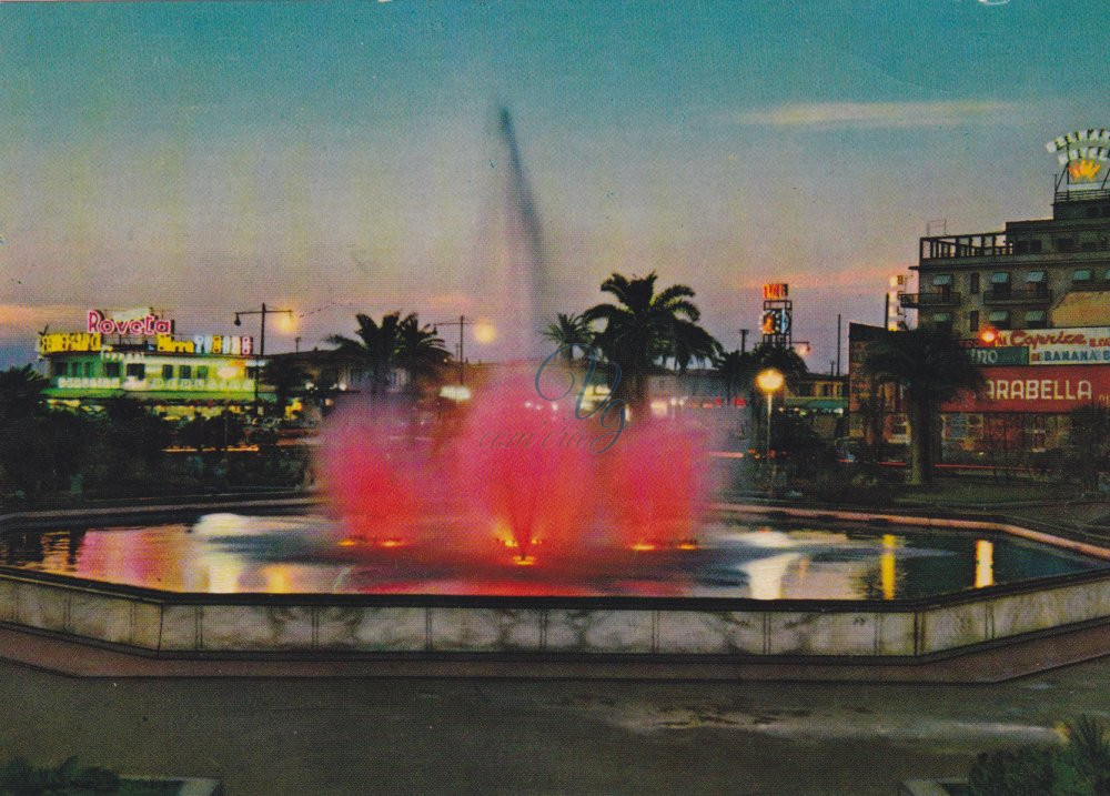 Piazza Mazzini Viareggio Anni '60