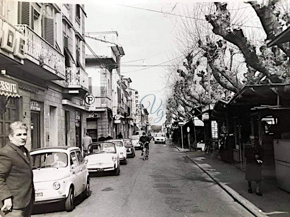 Via Battisti Viareggio Anni '60