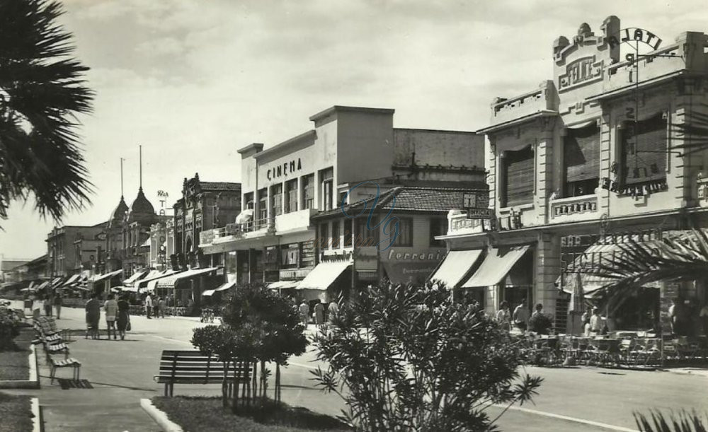 Viale Margherita Viareggio Anni '60