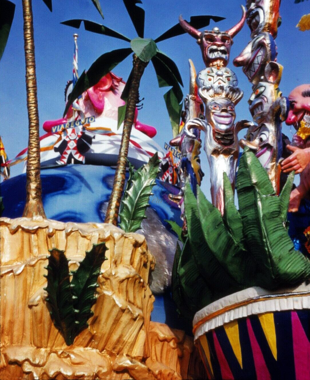 Folclore universale Viareggio Anno 1961